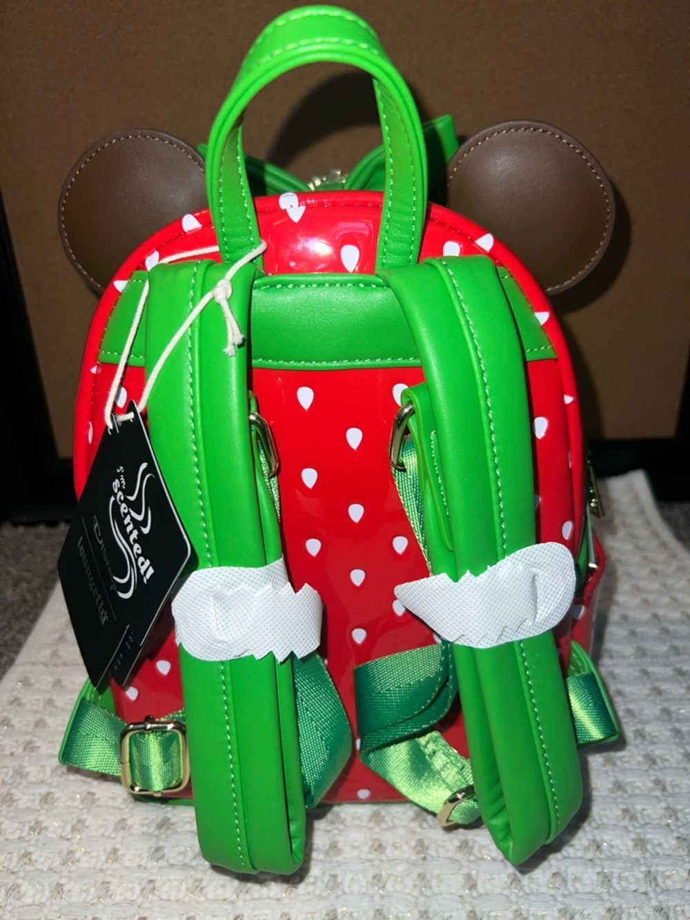 NWT Loungefly Disney Minnie Chocolate Dipped Strawberry Scented Backpack RARE - Picture 7 of 8